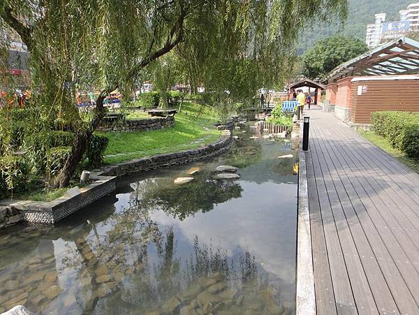 礁溪湯圍溝