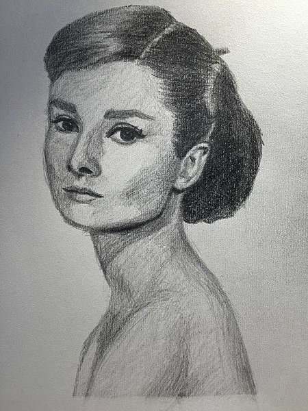 sketching-audrey 9