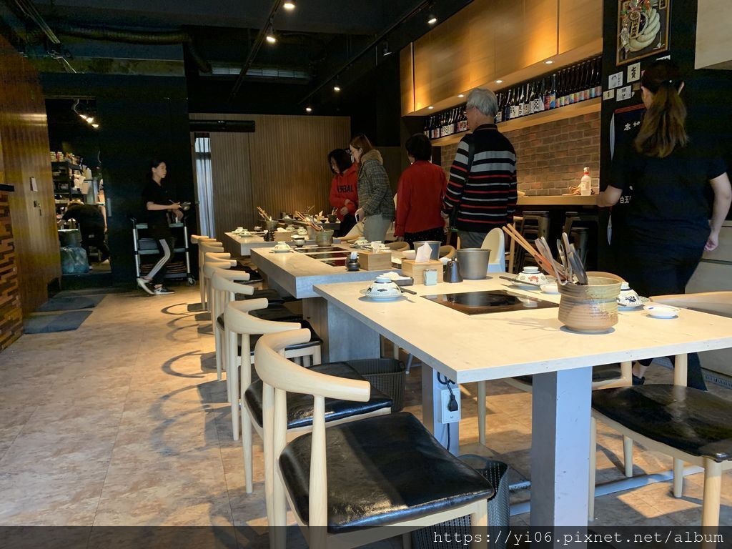 IMG_4977_15 IMG_4977_15