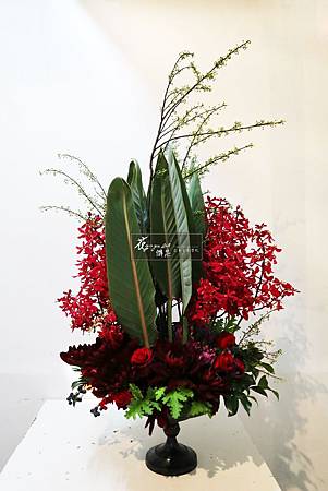 ‖玄關花‖ 開門瞬間,主人品味自然流露, 一天疲憊瞬間融化,沁潤溫暖的家。 -------------------------- Designer花雅集 ‖玄關花‖ 開門瞬間,主人品味自然流露, 一天疲憊瞬間融化,沁潤溫暖的家。 -------------------------- Designer花雅集