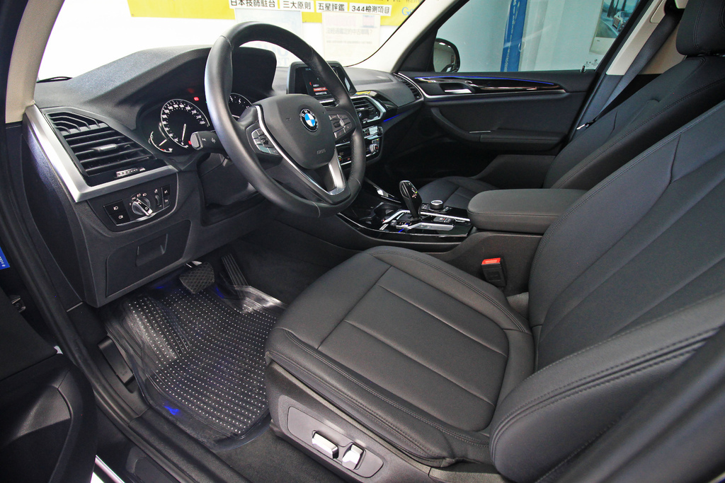 BMW X3 20i X-DRIVE G01 豪華舒適生活空