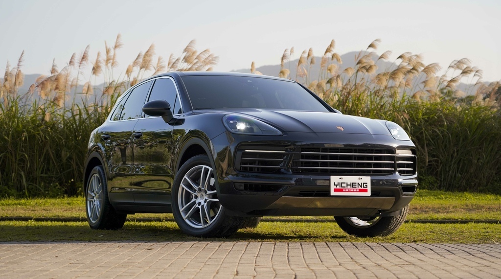 PORSCHE CAYENNE 3.0 V6 E3 保時捷豪