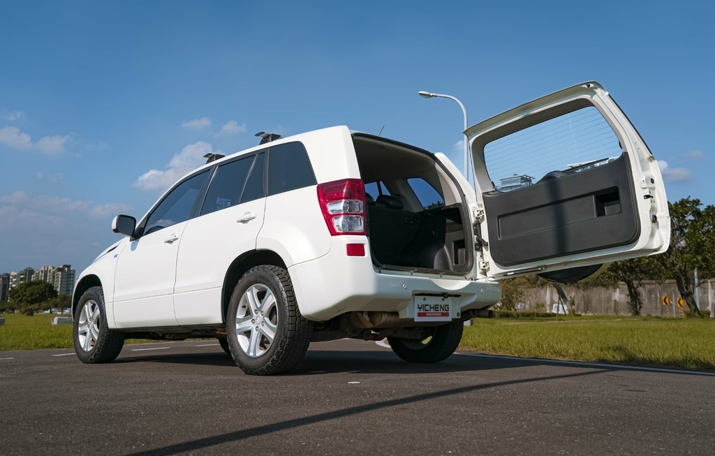 SUZUKI GRAND VITARA JP 2.7 GLX