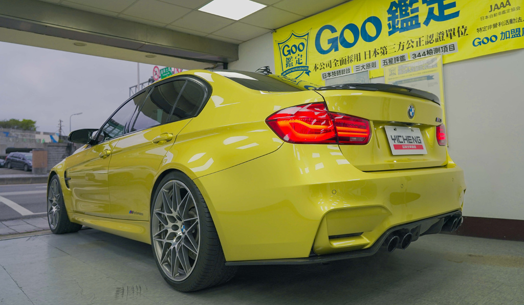 BMW M3 SEDAN Competition F80競技