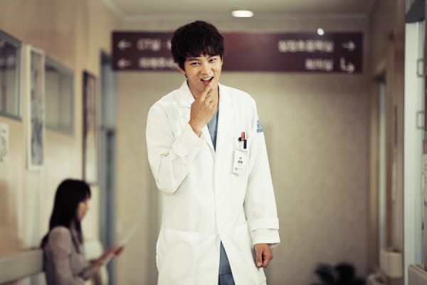 《Good Doctor》曝片場照 演員笑容滿面樂開懷09.jpg