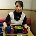 到日本的第一餐, 真的快餓昏了 