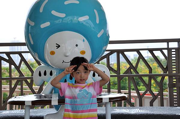 DSC_0049.JPG DSC_0049.JPG