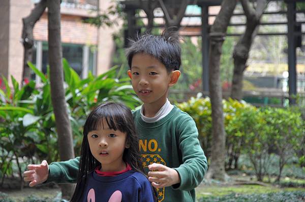 DSC_0040.JPG DSC_0040.JPG