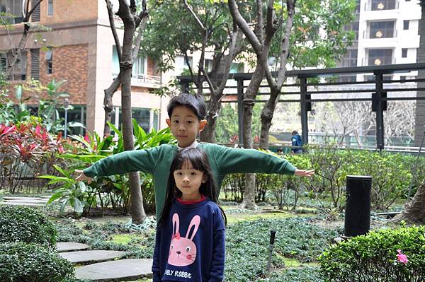 DSC_0043.JPG DSC_0043.JPG