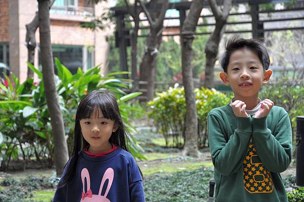 DSC_0051.JPG DSC_0051.JPG