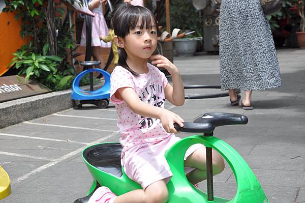 DSC_0014.JPG DSC_0014.JPG