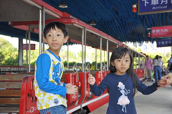 DSC_0049.JPG DSC_0049.JPG