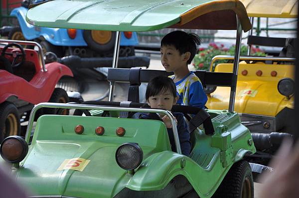 DSC_0074.JPG DSC_0074.JPG