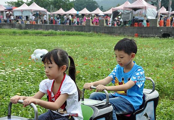 DSC_0011.JPG DSC_0011.JPG