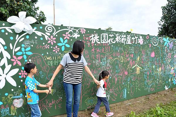 DSC_0028.JPG DSC_0028.JPG