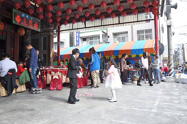 DSC_0037.JPG DSC_0037.JPG