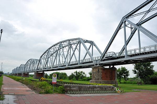 DSC_0395.JPG DSC_0395.JPG