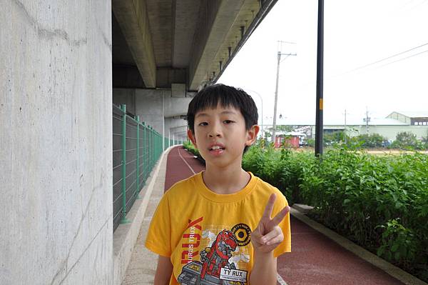 DSC_0016.JPG DSC_0016.JPG