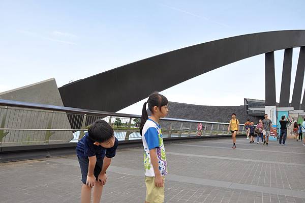 DSC_0040.JPG DSC_0040.JPG