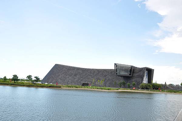 DSC_0056.JPG DSC_0056.JPG