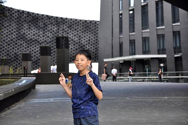 DSC_0083.JPG DSC_0083.JPG