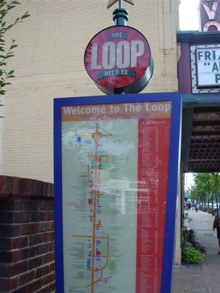 The loop的星光大道(Walk of Fame)