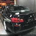 BMW 535 車尾