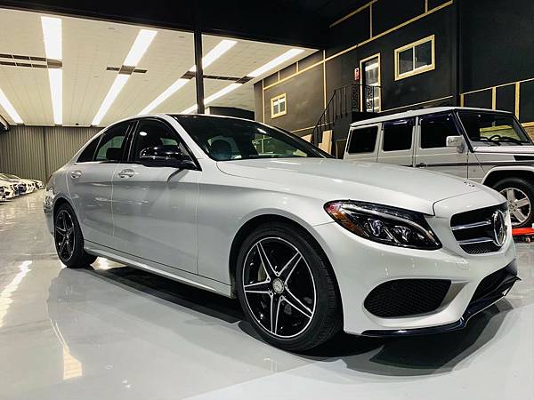 布魯斯.葉.Bruce.Yeh 易漢國際Benz C300A23P-25.jpg