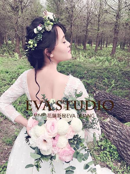 花蓮婚紗推薦 手工禮服 花蓮新秘EVAHUANG 花蓮婚紗工作室EVASTUDIO 花蓮新秘推薦 花蓮婚攝推薦 花蓮婚攝0303.jpg