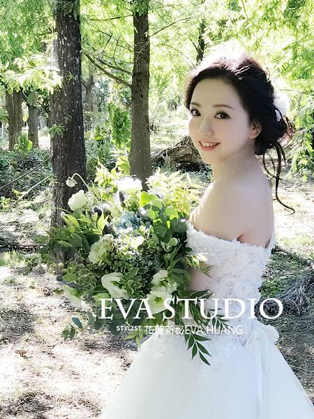 花蓮婚紗推薦 手工禮服 花蓮新秘EVAHUANG 花蓮婚紗工作室EVASTUDIO 花蓮新秘推薦 花蓮婚攝推薦 花蓮婚攝904.jpg