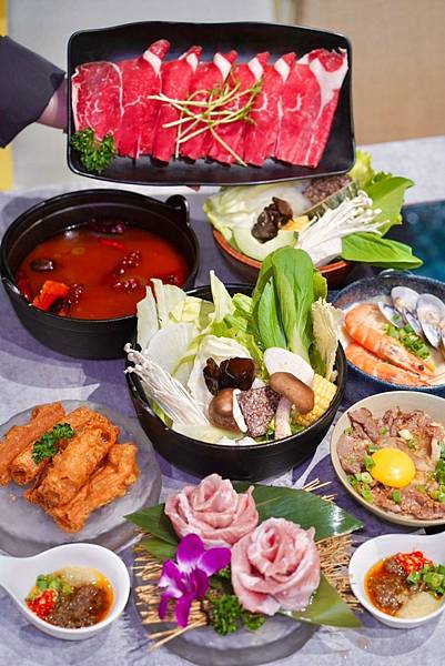 【桃園火鍋】玖圍鍋物 藝文特區質感系火鍋｜必吃沙茶鍋🍲