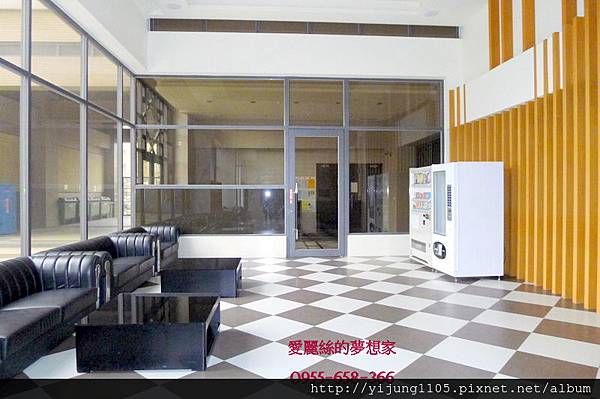 台科晶品1F大廳1.JPG