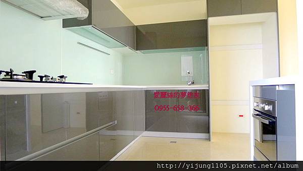 景泰然10F-廚房.JPG