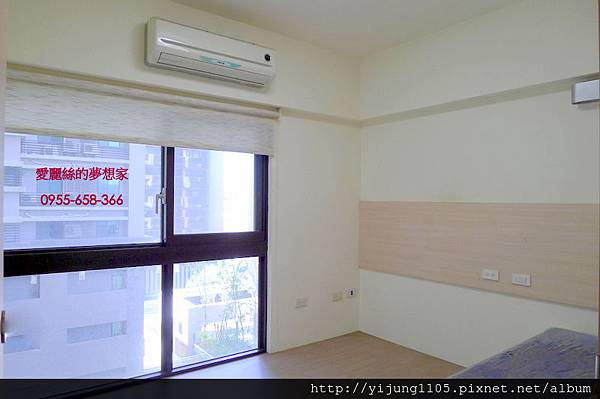 德翼3F-臥房2.JPG