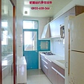 蔚藍海11F-廚房.JPG