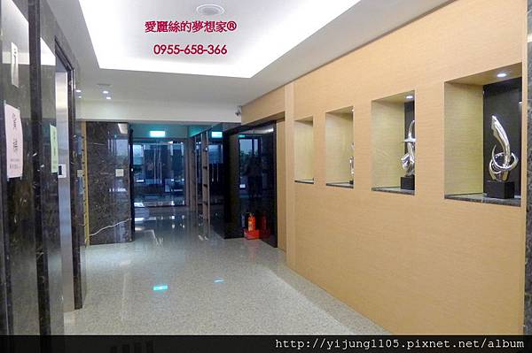 博愛觀-1F電梯區.JPG