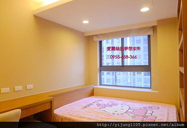 三上時上-8F臥房1-1.JPG