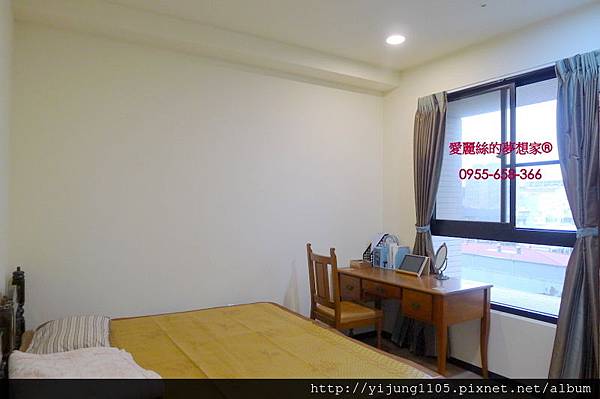 大學漾-6F臥房.JPG