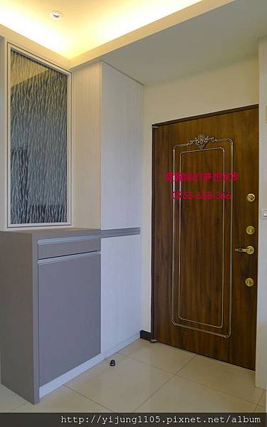 蘋果學苑-12F玄關.JPG