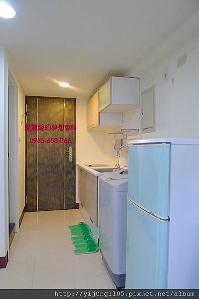文化BOBO-7F廚房、玄關.JPG