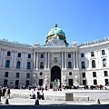 跟著他們走到了霍夫堡(Hofburg)