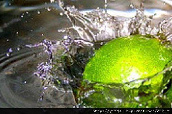 576686_332805843452953_504249266_n