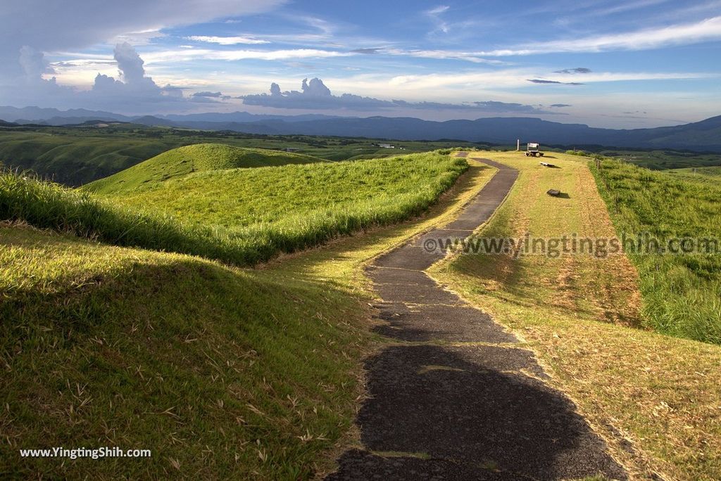 YTS_YTS_20180812_Japan Kyushu Kumamoto Daikanbo View Place日本九州熊本大觀峰展望台077_3A5A6944.jpg