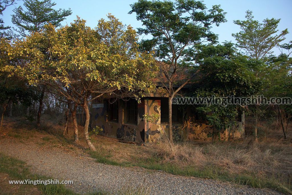 YTS_YTS_20190515_高雄彌陀漯底山自然公園／惡地形／泥火山噴發口Kaohsiung MituoTardyhill Nature Park042_539A9437.jpg