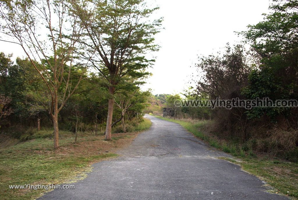 YTS_YTS_20190515_高雄彌陀漯底山自然公園／惡地形／泥火山噴發口Kaohsiung MituoTardyhill Nature Park098_539A9517.jpg