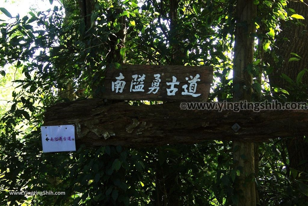 YTS_YTS_20180924_苗栗頭屋鳳鳴山遊憩區／雲洞宮／關公亭Miaoli Touwu Fengming Mountain Recreation Area152_3A5A6935.jpg