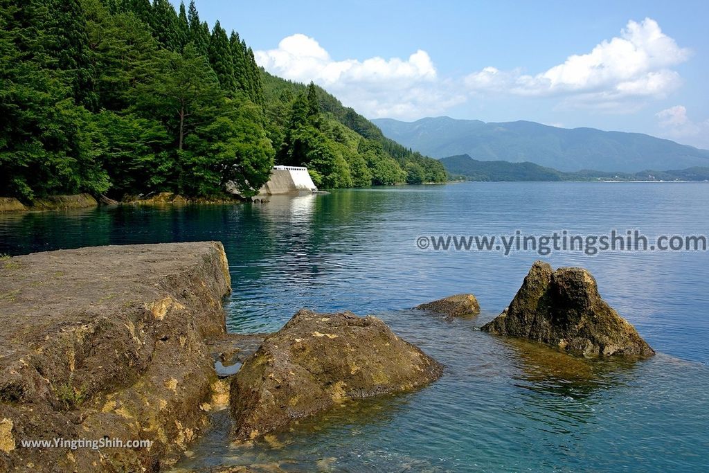 YTS_YTS_20190720_日本東北秋田田沢湖御座石神社Japan Tohoku Akita Gozanoishi Shrine036_539A3337.jpg