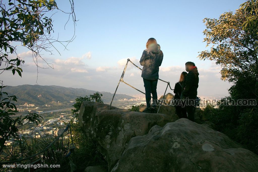 YTS_YTS_20191208_新北三峽鳶山彩壁／光復紀念大鐘／長春嶺New Taipei Sanxia Yuan Shan Color Wall Hiking Trail044_539A3202.jpg