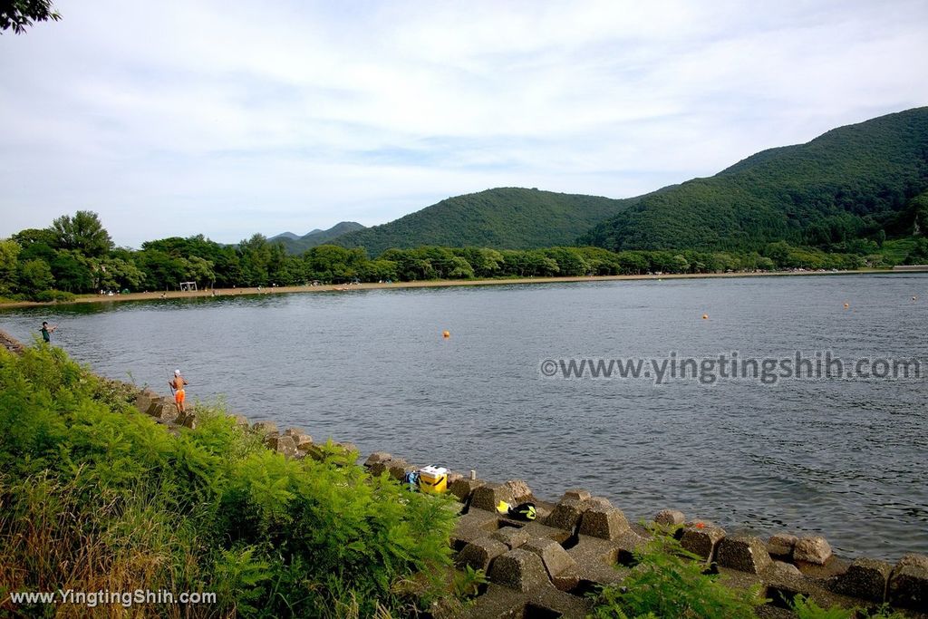 YTS_YTS_20190812_日本東北福島猪苗代湖／湖上鳥居／湖南港Japan Tohoku Fukushima Lake Inawashiro010_539A0045.jpg