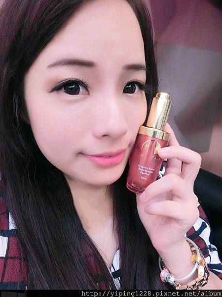 MAKEUP_20151026154710_save.jpg MAKEUP_20151026154710_save.jpg